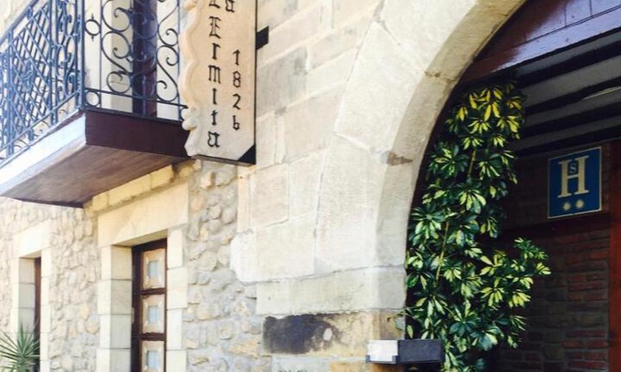 Alfoz de Lloredo Hotel | La ermita 1826