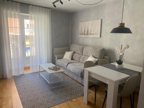 Ciudad Universitaria Apartamento | La esencia de Burgos
