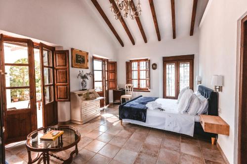Fregenite Casa | La Esperanza Granada Luxury Hacienda & Private Villa