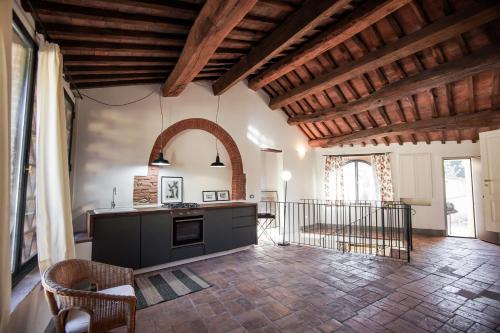 Calci Cama Y Desayuno | La Fabbrica