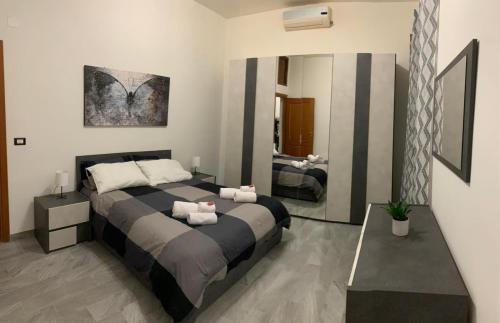 Prenestino-Centocelle Apartamento | LA FARFALLA
