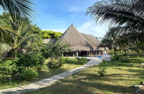 Tierra Bomba Island Casa | La Felicidá