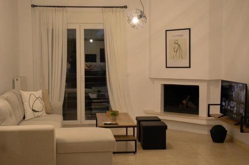 Chrysoupolis Apartamento | La Femme Apartment