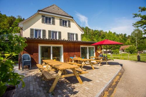 Porrentruy Casa | La Ferme du Bonheur - Chez l'Gaby