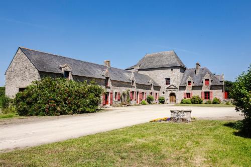 Guerande Casa | La Ferme du Manoir de Kercassier à Guérande, grand gîte 15 personnes, tarif tout inclus, site exceptionnel dans grand domaine