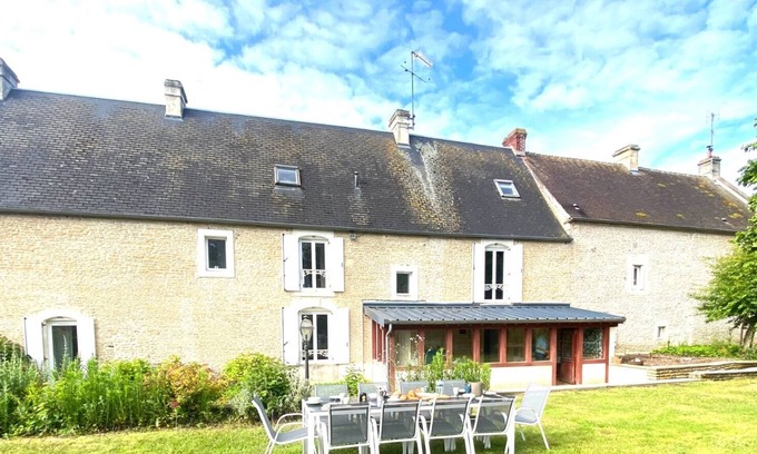 Percy-en-Auge Casa | La Ferme familiale de Percy - 9 pers