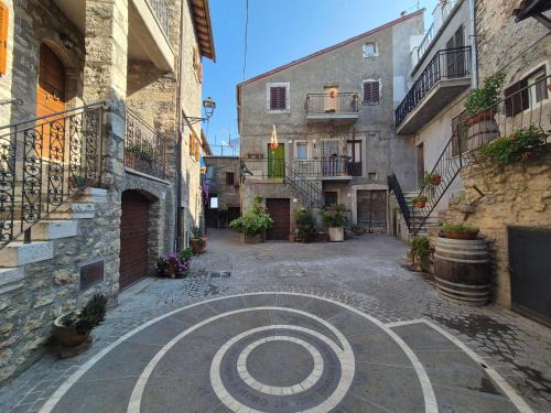 Baschi Casa | la finestra sul lago