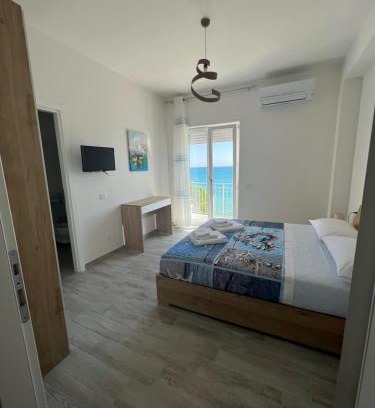 Crucoli Cama Y Desayuno | La Finestra Sul Mare