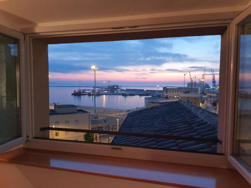 Ancona Apartamento | La Finestra sul Porto Apartment