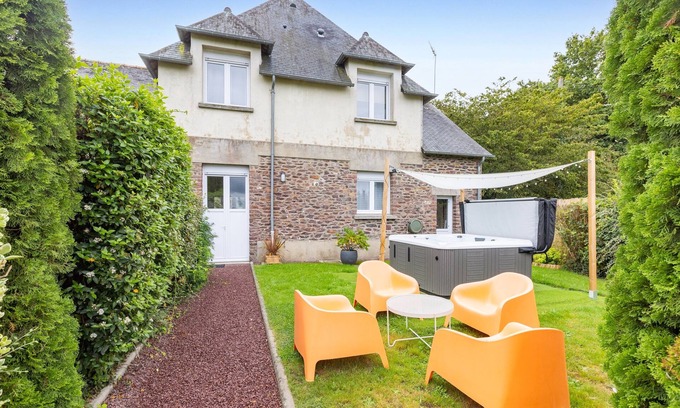 Paimpont Casa | La Fleur de Vie - Maison avec piscine et jacuzzi