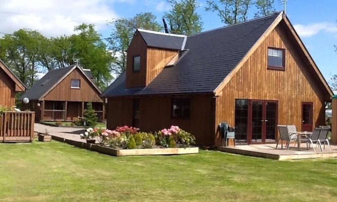 Tillicoultry Cabina | La Fortuna Lodges