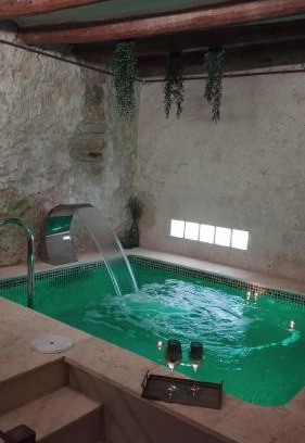 Sant Marti de Tous Casa | La fulla verda