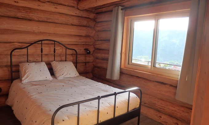 Blesle Casa | LA FUSTITI - ROCK CHALET EN BLESLE (CLASE PLUS HERMOSO PUEBLO DE FRANCIA)
