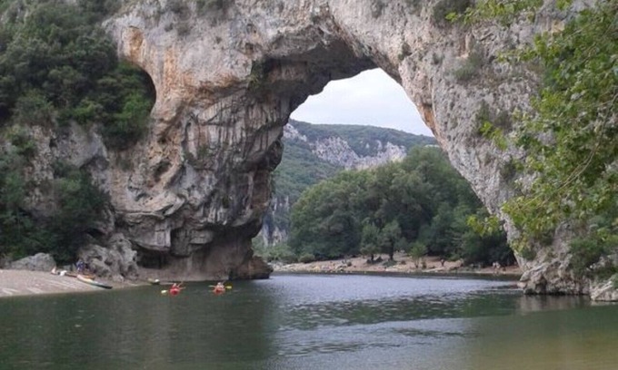 Vallon-Pont-d'Arc Cabaña | El Gaillarde RENACIMIENTO MAS