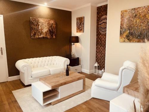 Saint-Fargeau Apartamento | La Galerie, suite pour 2 personnes avec chambre supplémentaire possible