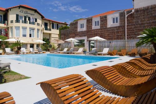 Cap-d'Antibes Hotel | La Garoupe-Gardiole