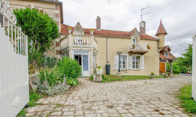 Villemorien Casa | La Gentilhommière - VILLEMORIEN