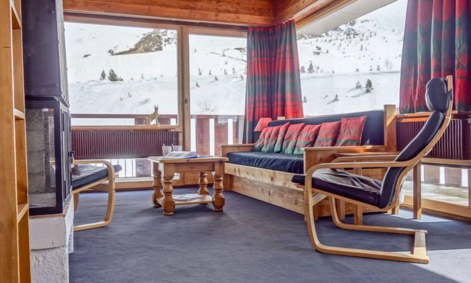 Le Lavachet Apartamento | La Grande Casse (Lavachet) by Interhome