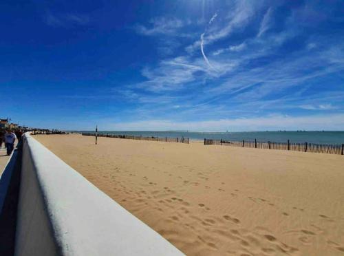 Quartier du Stade Apartamento | La Grande Croisée extérieur et plage