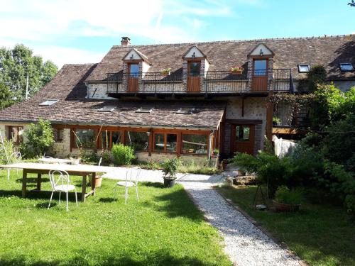 Jouy Casa | La grange des Blins