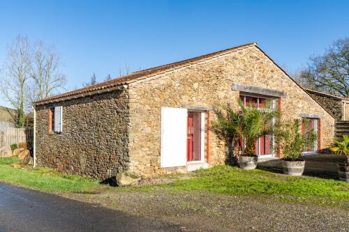 Saint-Julien-des-Landes Casa | La grange - gîte calme en campagne