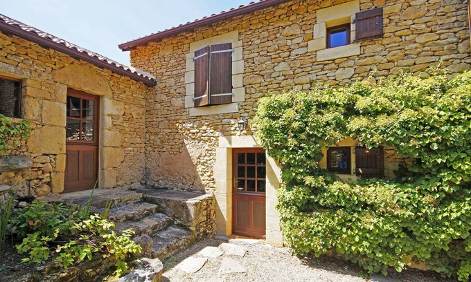 Sainte-Foy-de-Belves Apartamento | La Grange - sleeps 6 guests in 3 bedrooms