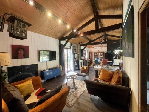 Pissos Casa | La grange sous les pins landais