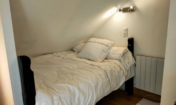Perrusson Cama Y Desayuno | LA Grenetiere Chambre Pour une Personne Avec Balcon