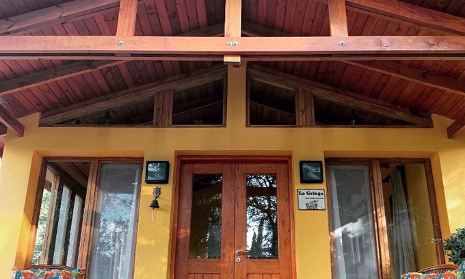 La Falda Casa | La Gringa de la Aldea Serrana