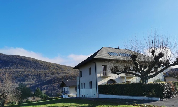 Brison-Saint-Innocent Casa | LA Grotte AUX Fees - Brison Saint Innocent