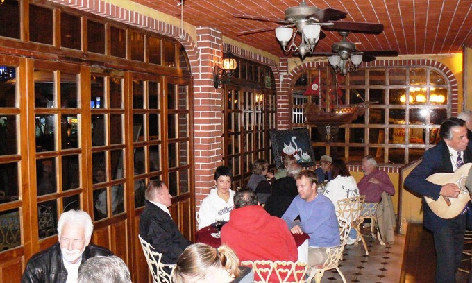 Segunda Sección Hotel | La Hacienda de la Langosta Roja