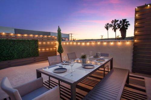 Central San Pedro Casa | LA Harbor Home with Private Rooftop near #DTLA