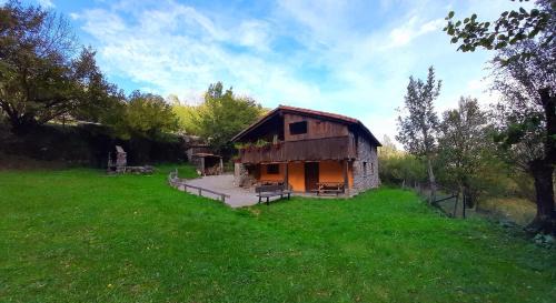 Soba Chalet De Esquí | La Hirririá.