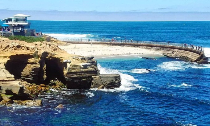 Village of La Jolla Condominio | La Jolla Oceanfront Condo