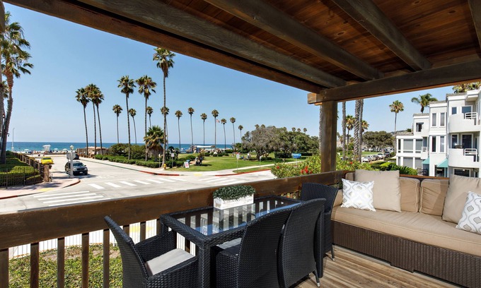 La Jolla Shores Condominio | La Jolla Shores Beachfront Bungalow - Frente al mar y frente al parque