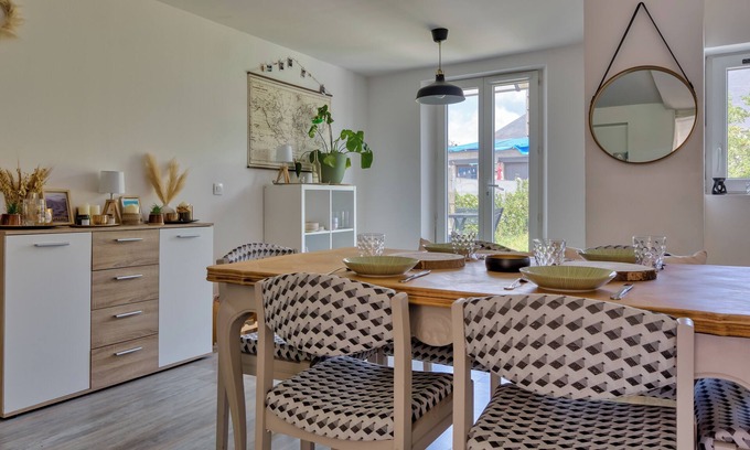 Grand-Couronne Apartamento | La Kase Dali, jolie maison de ville avec jardin