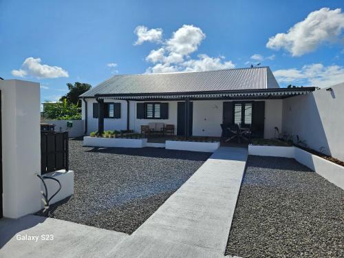 Sainte-Suzanne Casa | La KAZ SAMANY