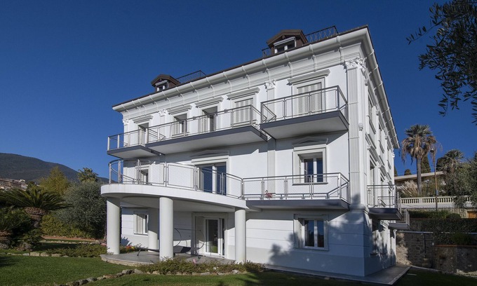 Sanremo Casa | La Lincolnia - with Garden and Seaview, Sanremo, Italy