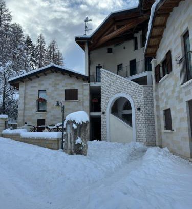 Rocca di Mezzo Apartamento | La Loggia Luxury