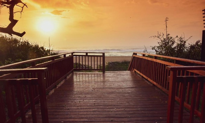 Umhlanga Complejo | La Lucia Sands Beach Resort