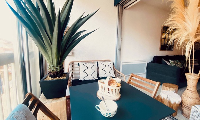 Le Grau-Du-Roi Apartamento | La Méditerranée Appartement au coeur du Village 50 m de la plage