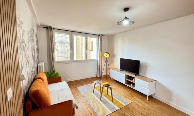 Madeleine - Saint-Leonard Apartamento | La Madeleine avec parking