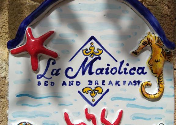 Balestrate Cama Y Desayuno | La Maiolica B&B