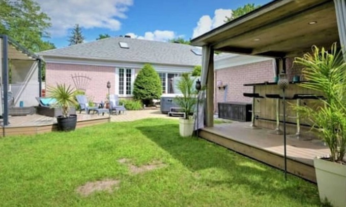 Saint-Paul-d'Abbotsford Casa | La Maison du Bonheur 🫶