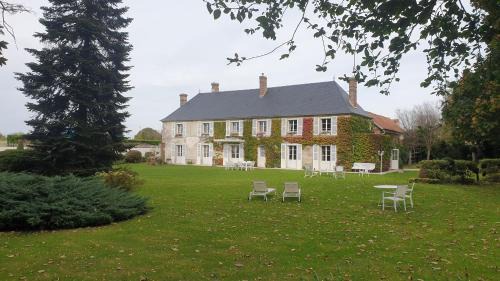 Cuvergnon Cama Y Desayuno | La Maison Blanche