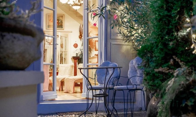 Chatellerault Cama Y Desayuno | La Maison Charmante