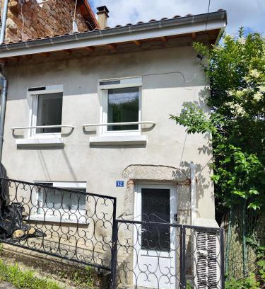 Saint-Remy-Sur-Durolle Casa | La Maison d'Aurélie 4 à 6 personnes en Auvergne à Saint Remy sur Durolle