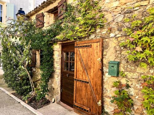 Assignan Casa | La Maison De Blanche Neige