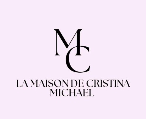 Blois Casa | La Maison de Cristina Michael