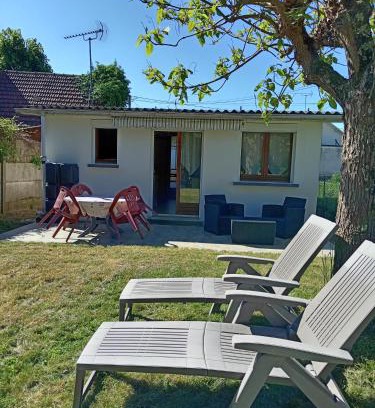 Saint-Julien-sur-Cher Casa | La maison de Valette